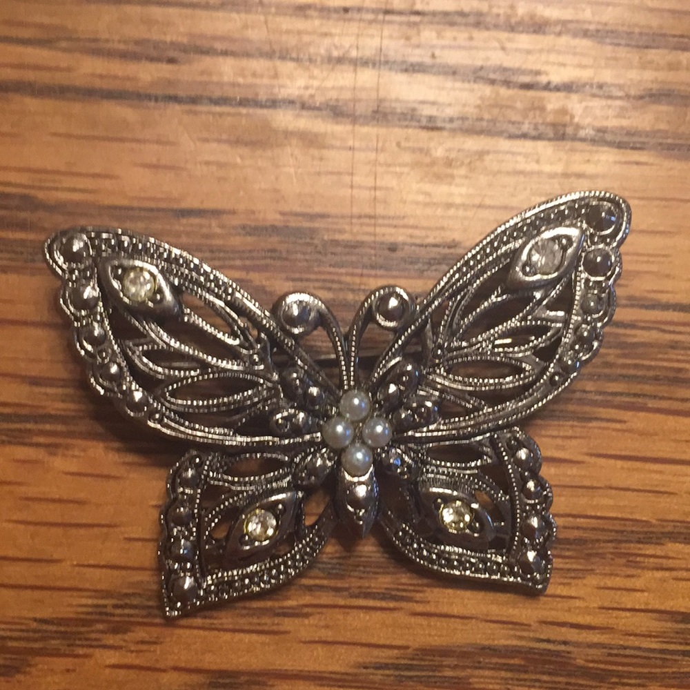 {Vintage} Butterfly bundle of brooches - Picture 3 of 7